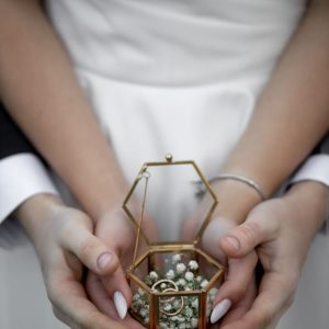 Porta-Alianças Daisy Hexagonal